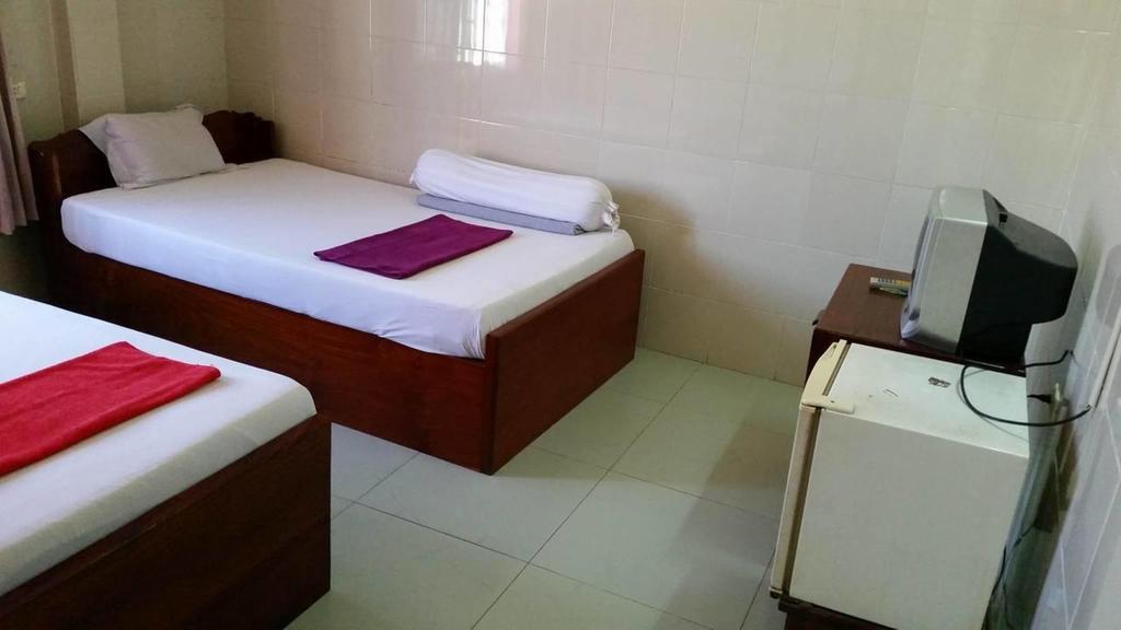Chhaya Guest House Battambang Exteriör bild