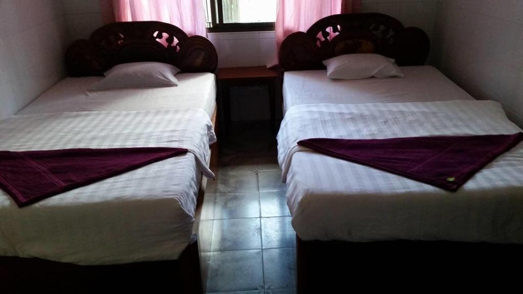 Chhaya Guest House Battambang Exteriör bild