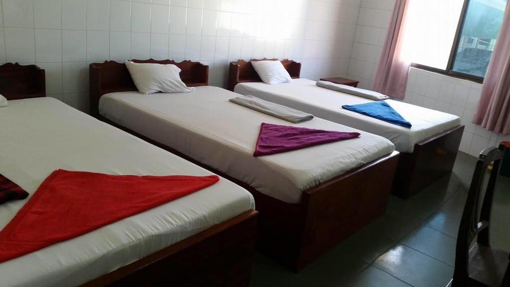Chhaya Guest House Battambang Exteriör bild