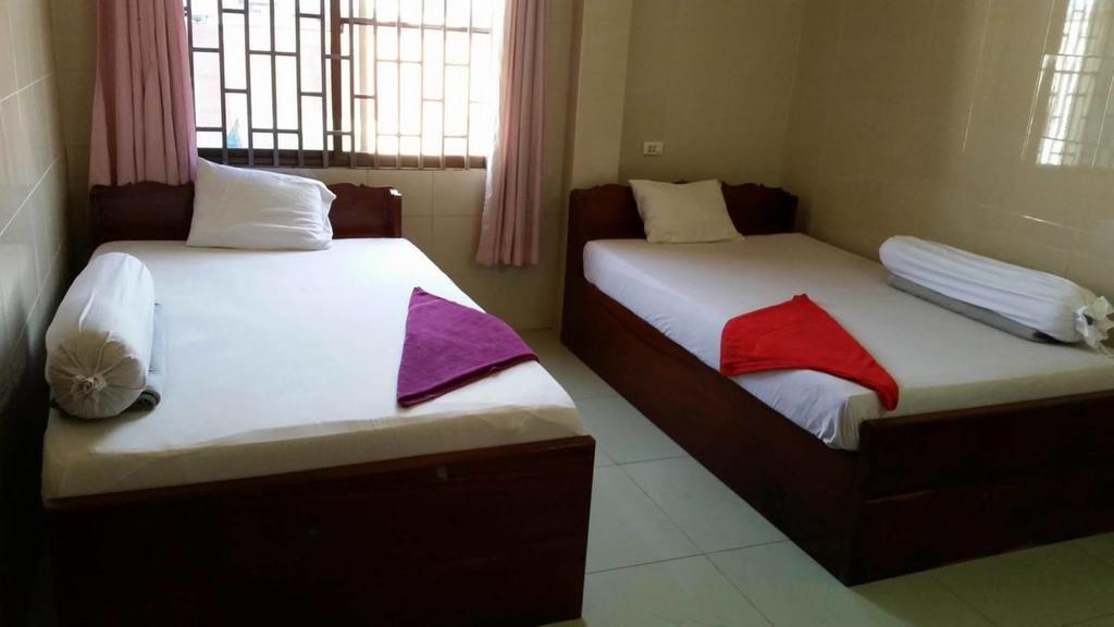Chhaya Guest House Battambang Exteriör bild